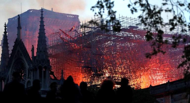notre-dame-vaticano-tristeza.jpg