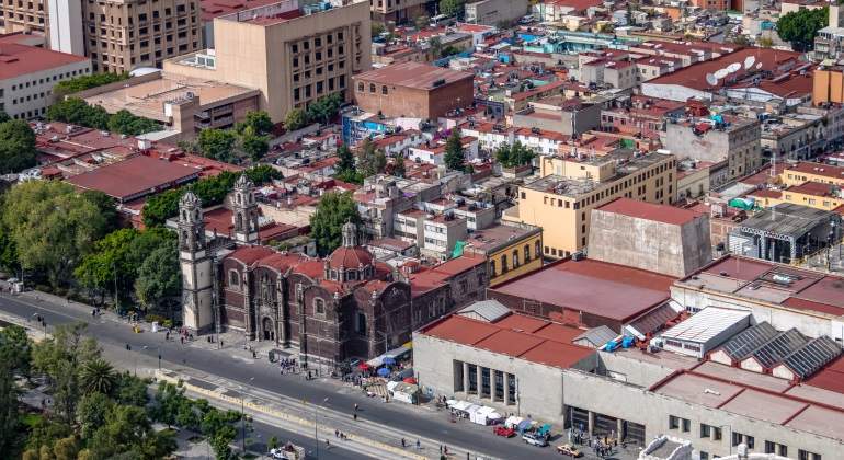 cdmx-ciudad-mexico-casas-vecindario-parroquia-santa-veracruz.jpg
