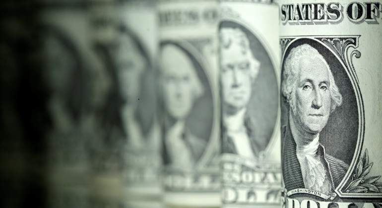 dolares-reuters-770.jpg