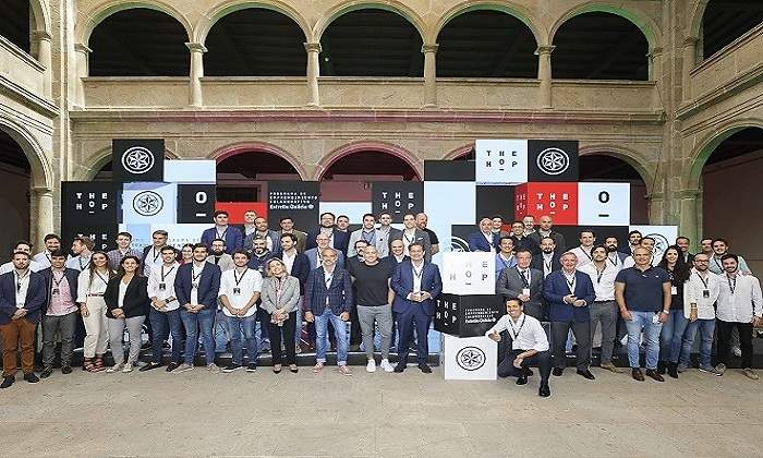 Finalistas-y-jurados-TheHop-1era-Edicion_baja.jpg