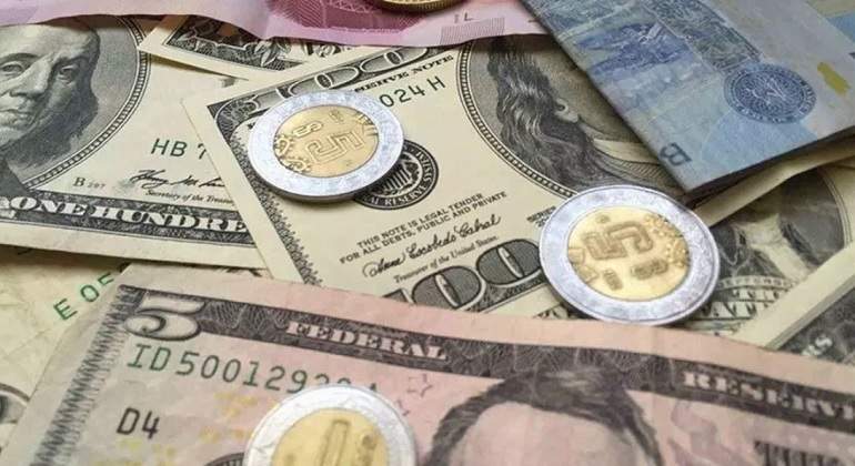 dolar-peso-getty-770.jpg
