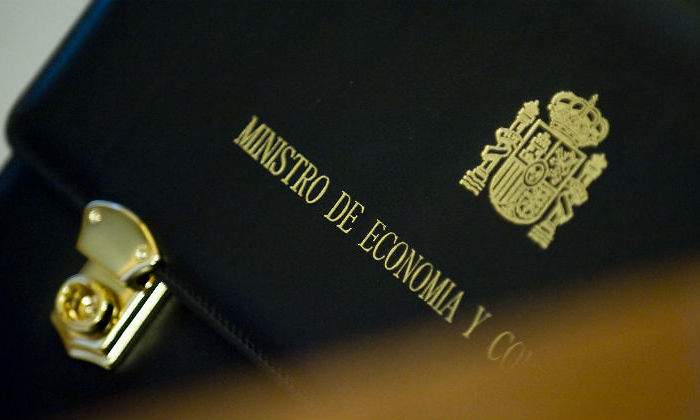 economia-cartera-sombra.jpg