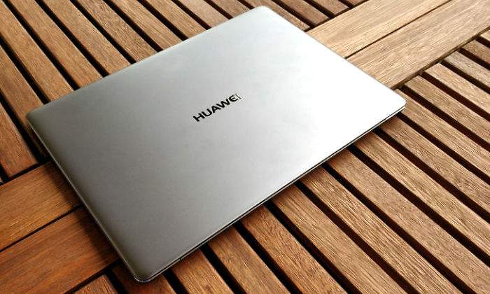 matebook-x-4.jpg