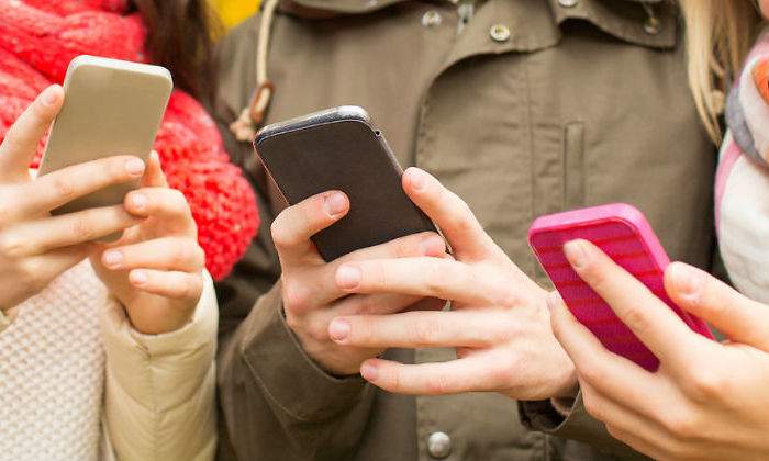 smartphones-2.jpg