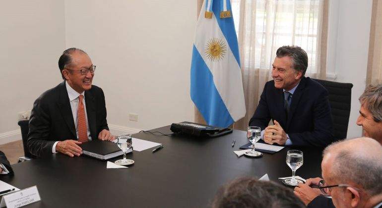 Mauricio-Macri-con-Jim-Yong-Kim.jpg