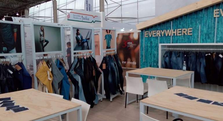 colombiatex-stands