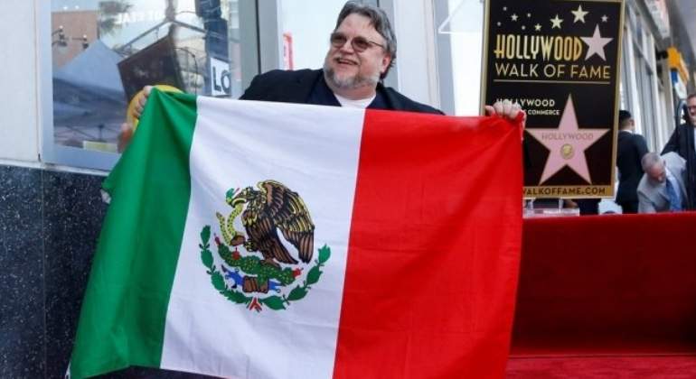 guillermo-del-toro-paseo-de-la-fama.jpg