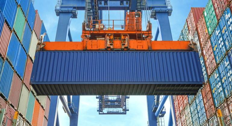 En enero, déficit de la balanza comercial se redujo 11,1%
