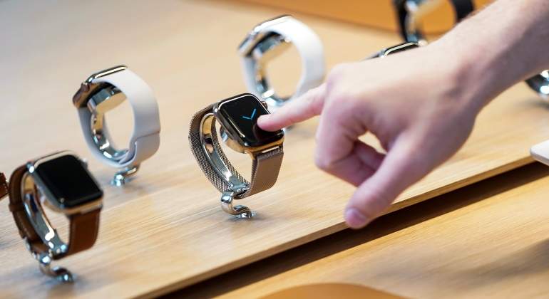 apple-watch-reuters-770.jpg