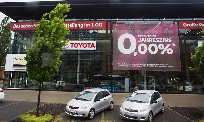 concesionario-alemania-toyota.jpg