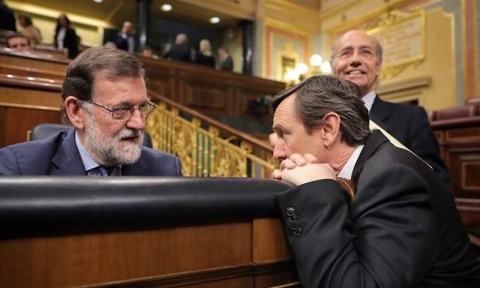 rajoy-hernando-pp-ep.jpg