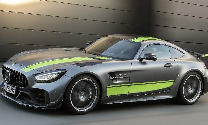 Mercedes-AMG-GT-R-PRO-2018-01.jpg