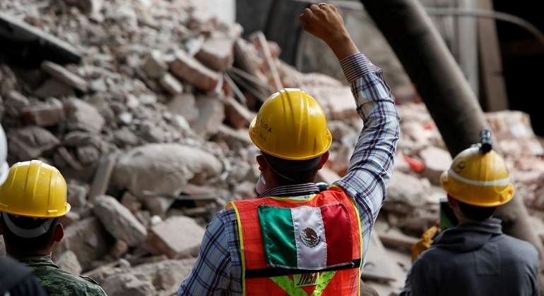 Terremoto-CDMX-reuters2.jpg