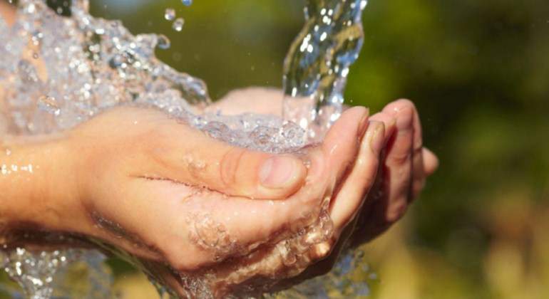Agua