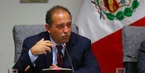 Córdova renuncia al Ministerio de la Producción en medio de escándalo por viceministro