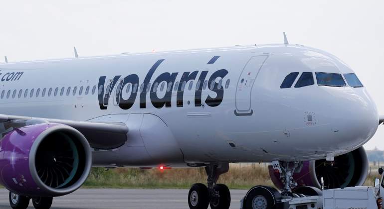 volaris-reuters.jpg