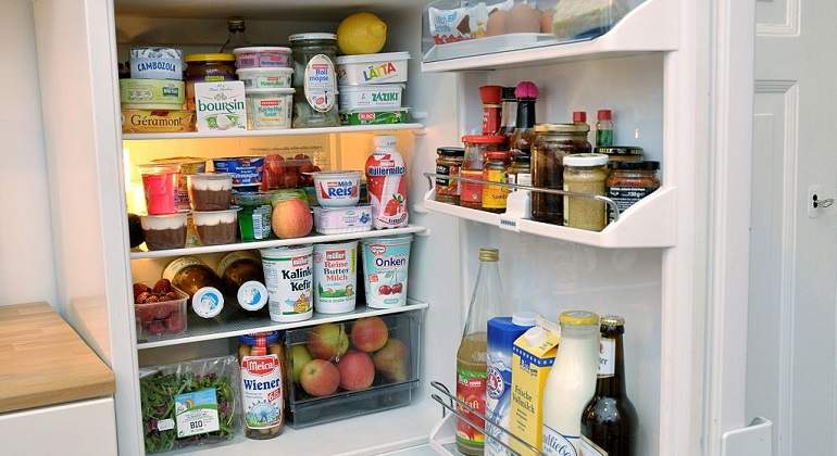 Así debes colocar los alimentos en tu nevera según sus propiedades