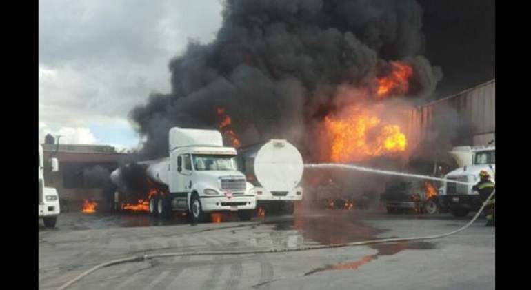 incendio-tultepec-TW-770-420.jpg