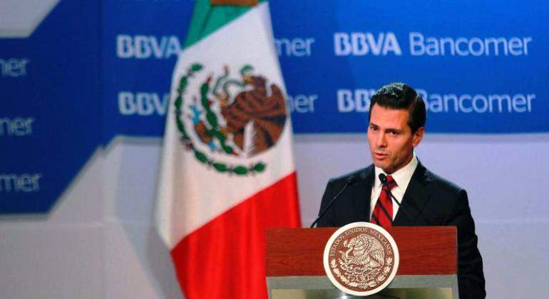 pena-nieto-epn-reunion-consejeros-bbva-bancomer-2016-notimex.jpg