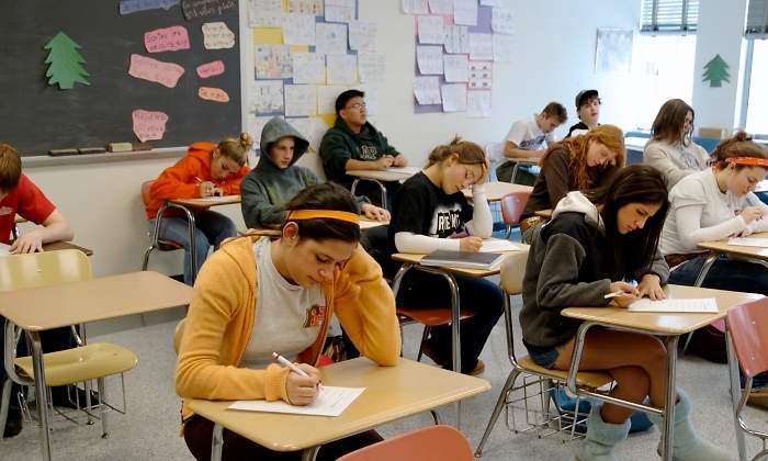 estudiantes-espana-pisa.jpg