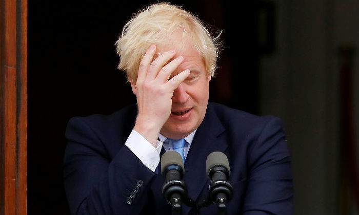 boris-jonhson-cabeza-baja-reuters.jpg
