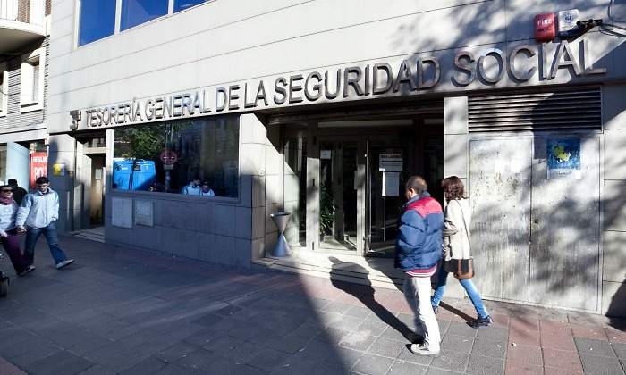 seguridad-social-oficina.jpg
