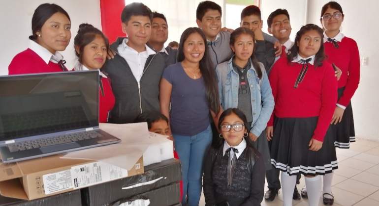 yalitza-aparicio-escuela-oaxaca.jpg