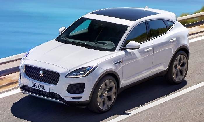 jaguar-e-pace-2018-01.jpg