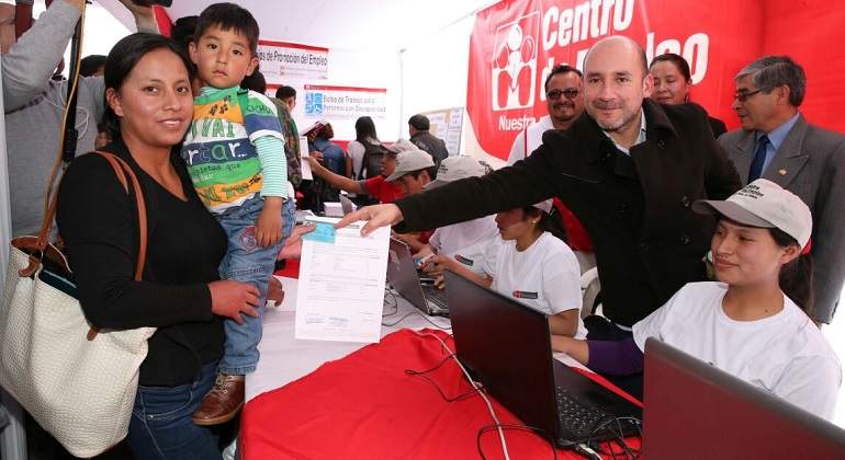 MInistro-en-Cusco.jpg