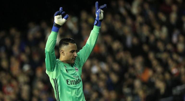 Keylor Navas se rapa tras título del Madrid