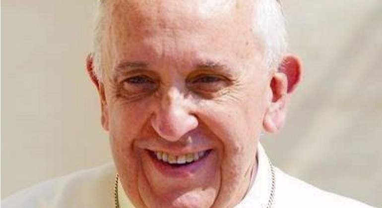 Papa-pontifice-770-facebook.jpg