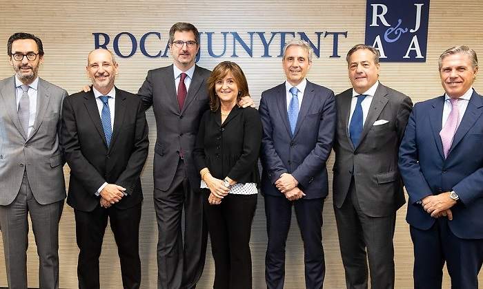 Roca-Junyent-BMyV.jpg