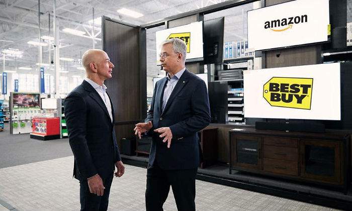 bezos-joly-amazon-bestbuy.jpg