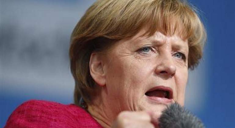 merkel-defiende-reuters.jpg