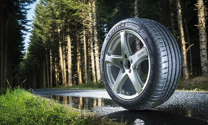 michelin-Premium-Pilot-Sport4-S.jpg