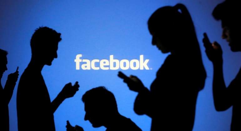 Facebook-reuters-770.jpg