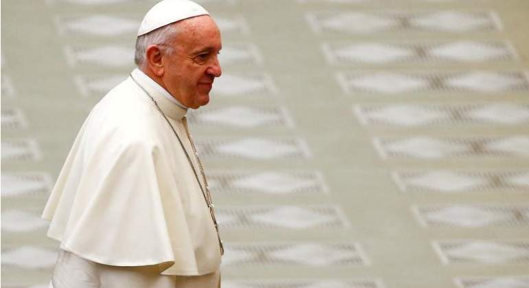 papa-caminando-770-reuters.jpg