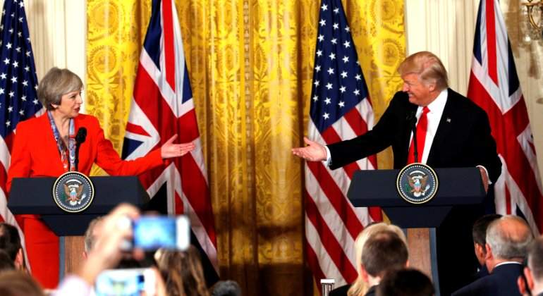 trump-theresa-may-juntos-enero-reuters.jpg