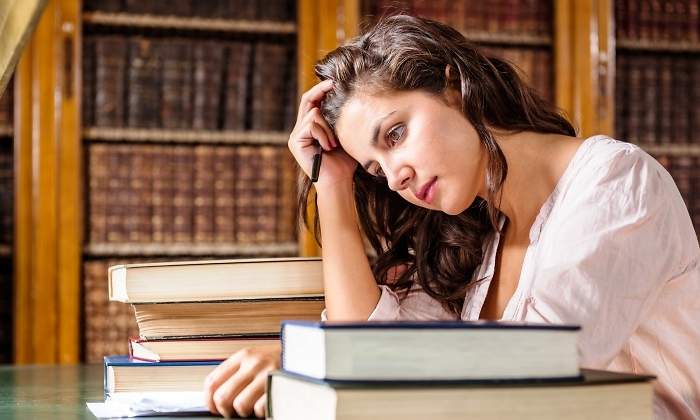 estudiante-alumna-universidad-examen-getty.jpg