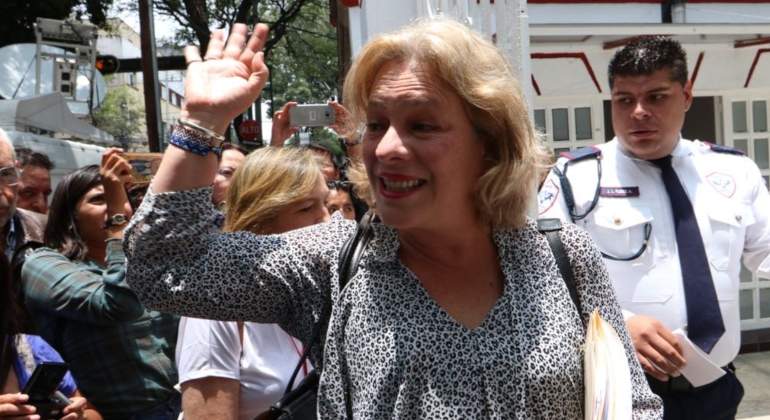 josefa-gonzalez-semarnat-amlo.jpg