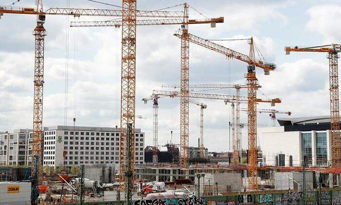 construccion-gruas-berlin-770-efe.jpg