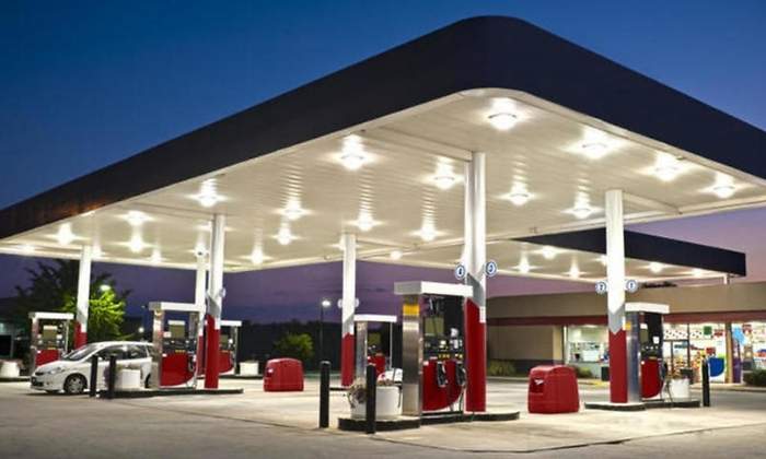 gasolinera-04.jpg