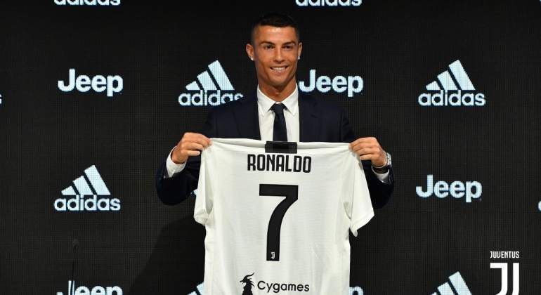 cristiano-presentacion-juventus.jpg