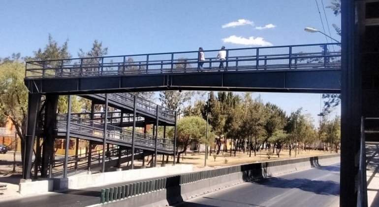 Puente-peatonal-Segob-Obras.jpg
