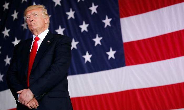 donald-trump-bandera.jpg