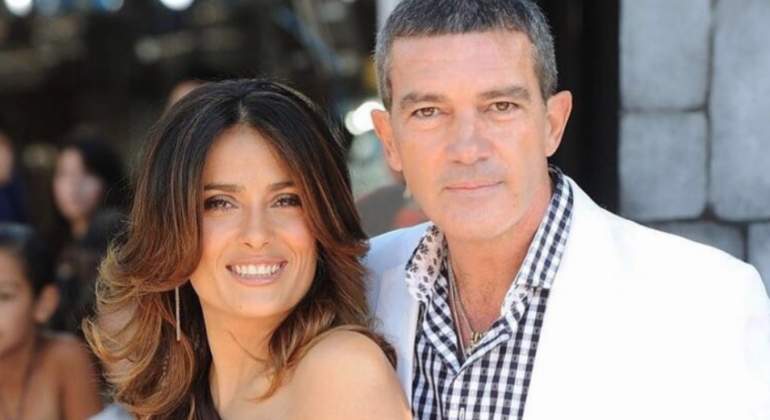 banderas-defiende-salma770.jpg