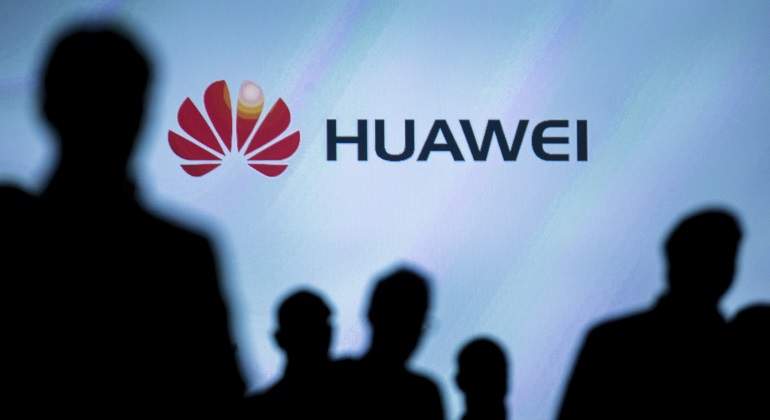 huawei-770-420-reuters.jpg