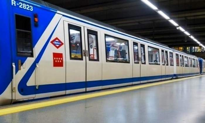 metro-madrid-azul-vagones.jpg