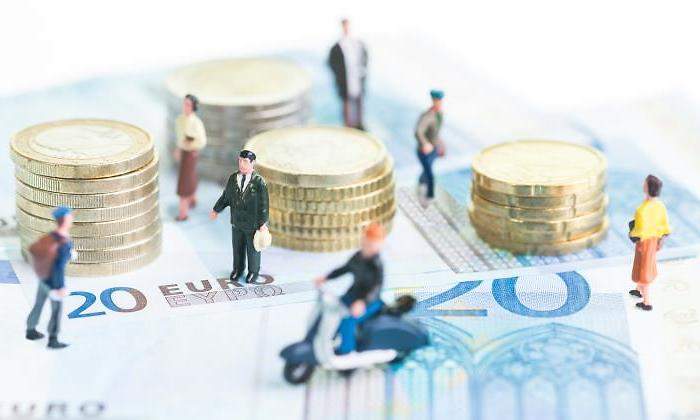 dinero-munecos-euros-770.jpg