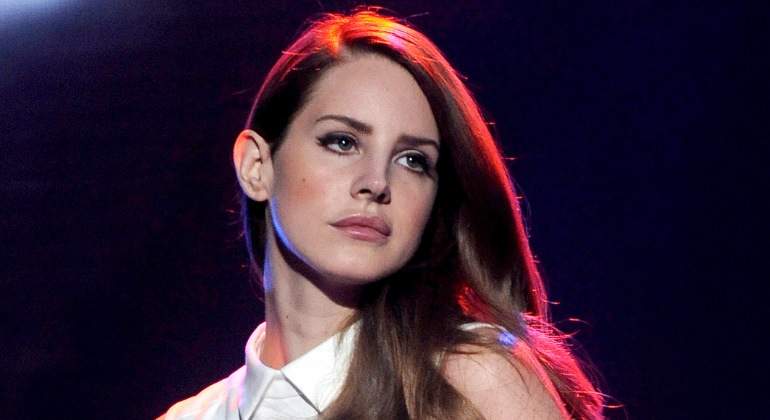 lana-rey-atacada770.jpg
